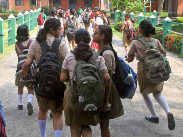 साक्षरता वृद्धि में तीसरे स्थान पर