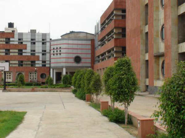 लेप्रोसी के मरीज को छूट