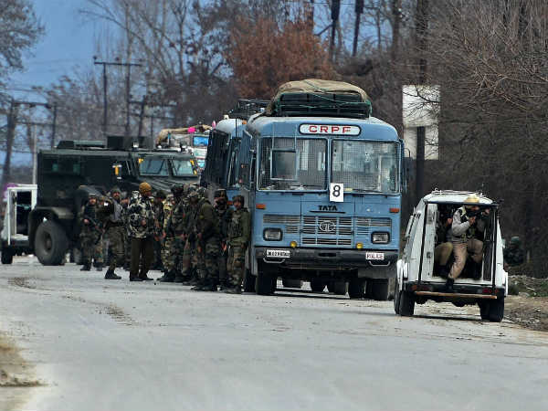 नक्‍सलियों की भी नजरें 