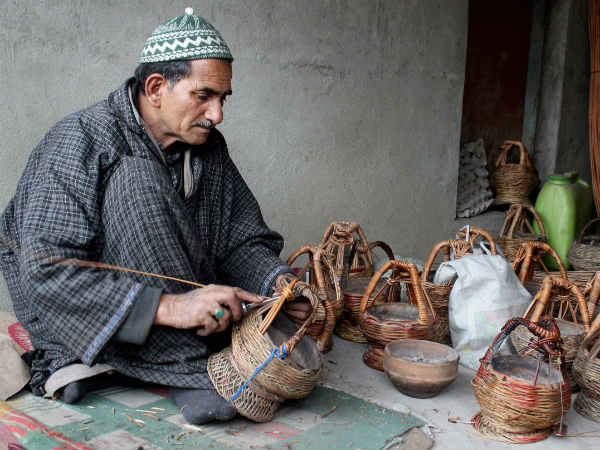 बिहार से ज्यादा प्रति व्यक्ति आय बिहार से ज्यादा प्रति व्यक्ति आय