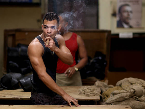 कितने देशों के कितने लोग