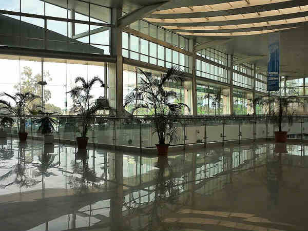 देश के छह शहरों को जोड़ता है एयरपोर्ट