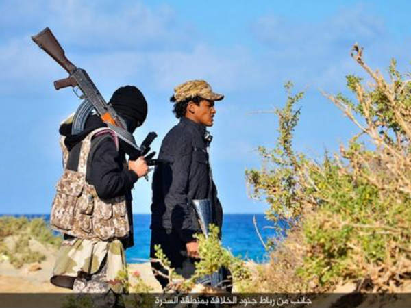 लीबिया पर भी कब्‍जे की तैयारी 