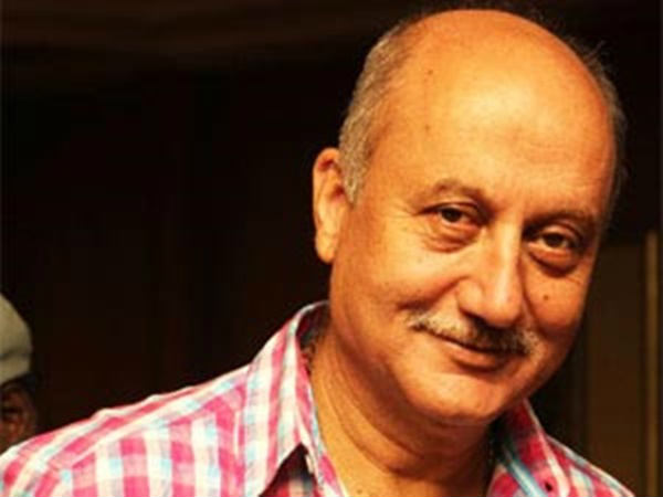 भाजपा समर्थक का आरोप