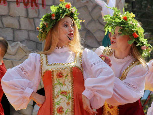 महिलाओं की संख्या ज्यादा महिलाओं की संख्या ज्यादा