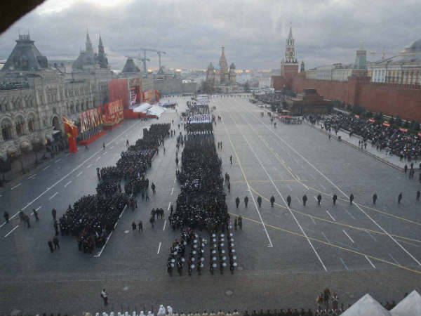 मिलिट्री क्यों कर रही है डॉल्फिंस की भर्ती