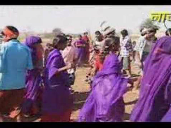 पान खाकर प्यार का इजहार