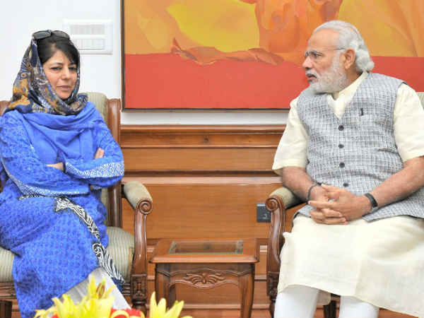 महबूबा ने बीजेपी पर लगाए गंभीर आरोप महबूबा ने बीजेपी पर लगाए गंभीर आरोप