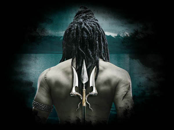 हर चीज सिर्फ कुछ क्षण के लिए 