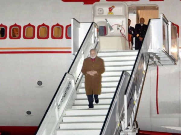 एवरेज इंटरनेट स्पीड यूज करते हैं मोदी