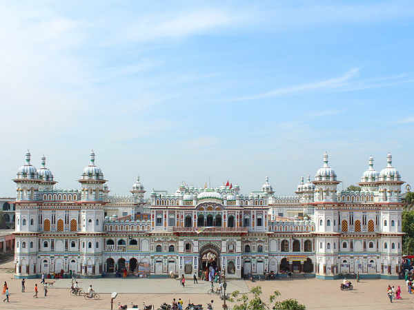 सीता को कभी नहीं भूख-प्यास