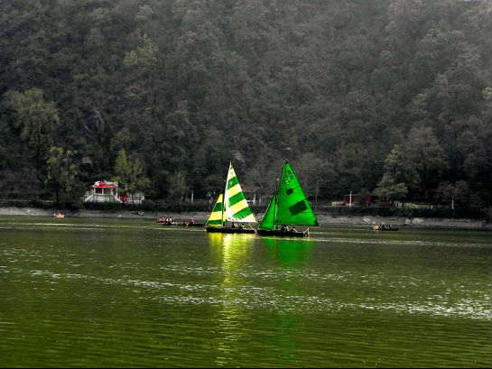 उत्तराखंड में 
