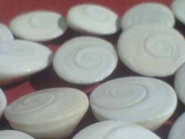 पर्स में होगा लक्ष्मी का वास