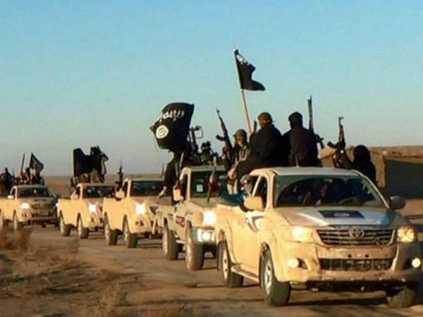 ISIS now impose heavy fine on its terrorists if they cut their beard ISIS now impose heavy fine on its terrorists if they cut their beard