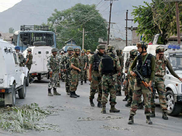 मेटल का टुकड़ा मिला मेटल का टुकड़ा मिला