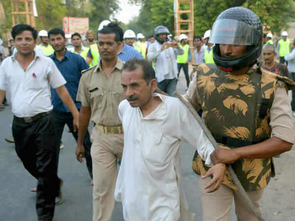 UP Police fail to answer tough questions on Mathura clash UP Police fail to answer tough questions on Mathura clash