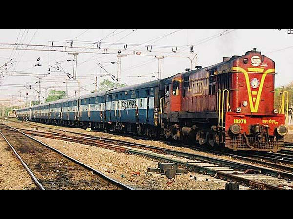 इन प्रमुख ट्रेनों के समय में किया गया बदलावा इन प्रमुख ट्रेनों के समय में किया गया बदलावा