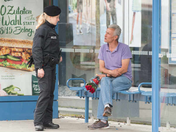 मार्केल की मुश्किलें बढ़ी मार्केल की मुश्किलें बढ़ी