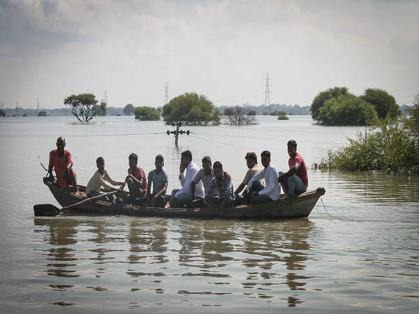 बाढ़ की विनाश लीला