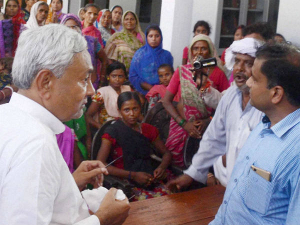 मुख्यमंत्री नीतीश कुमार