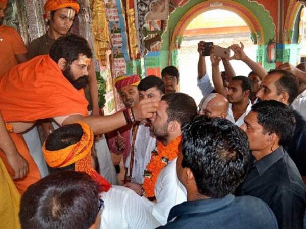 जब 24 साल बाद हनुमानगढ़ी पहुंचे नेहरू-गांधी परिवार के कोई सदस्य