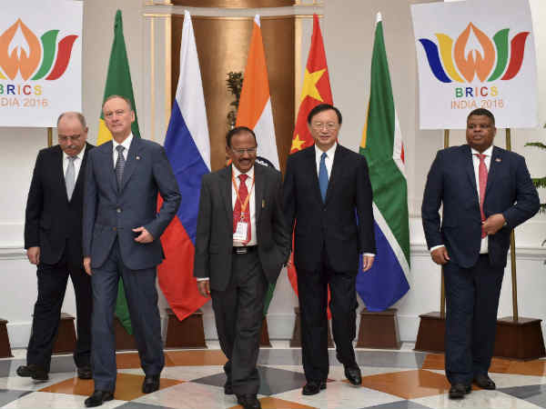 यूपीए ने दिया रिटायरमेंट 