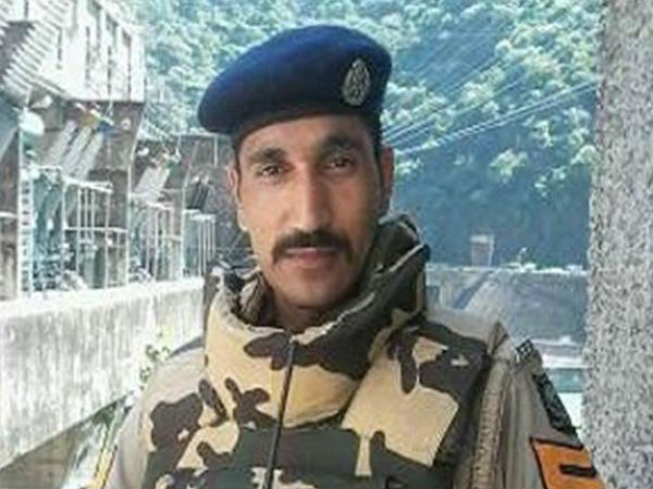 #Uri Terror Attack: Head Constable Manoj thakur thanks to people for support to his Patriotic video #Uri Terror Attack: Head Constable Manoj thakur thanks to people for support to his Patriotic video