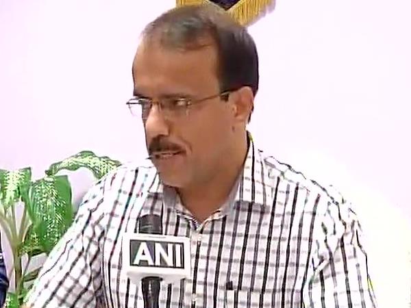 तीन हजार लोगों को थी आज्ञा, पहुंचे 2 से 3 लाख लोग: डीएम वाराणसी