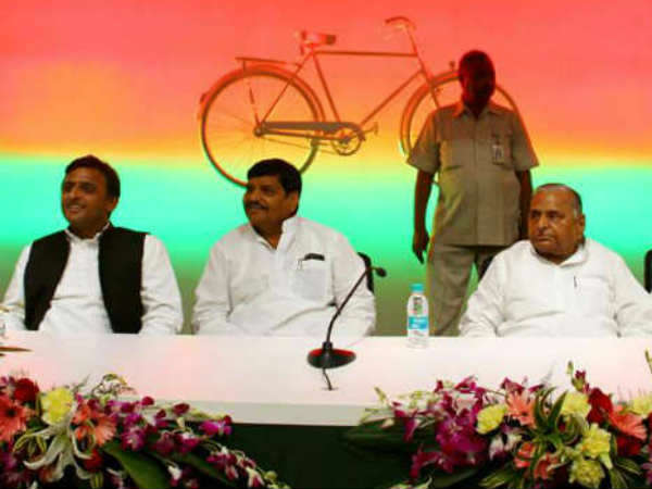क्या शिवपाल को मनाने में कामयाब होंगे मुलायम सिंह यादव? 