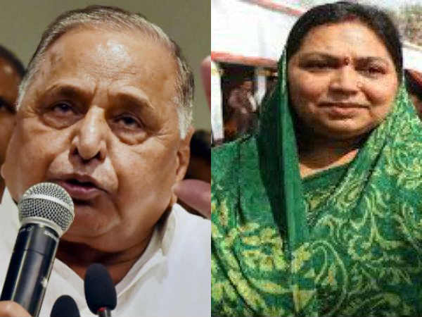 1982 में मुलायम औऱ साधना बने दोस्त