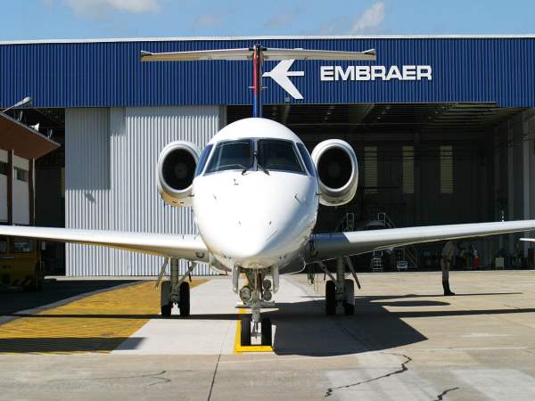 embraer jet deal