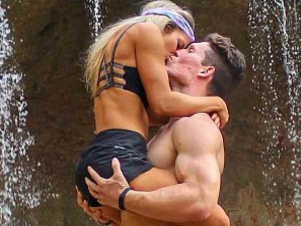 viral video of couple viral video of couple