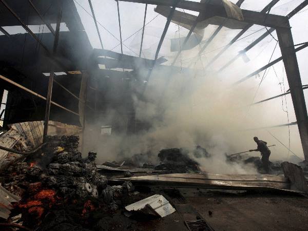 saudi arab bomed on yemen