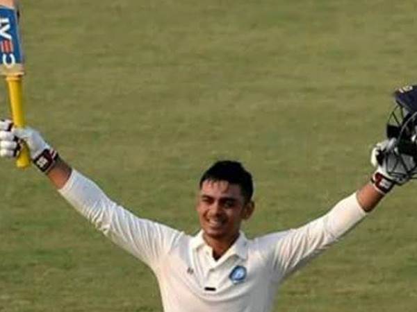 14 छक्के लगाकर रणजी रिकॉर्ड की बराबरी