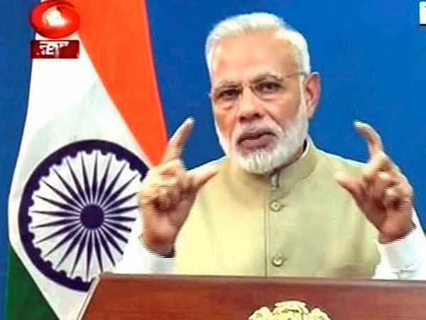 2000 नोट की प्रिटिंग को लेकर फैली अफवाहों पर सरकार लगाए रोक