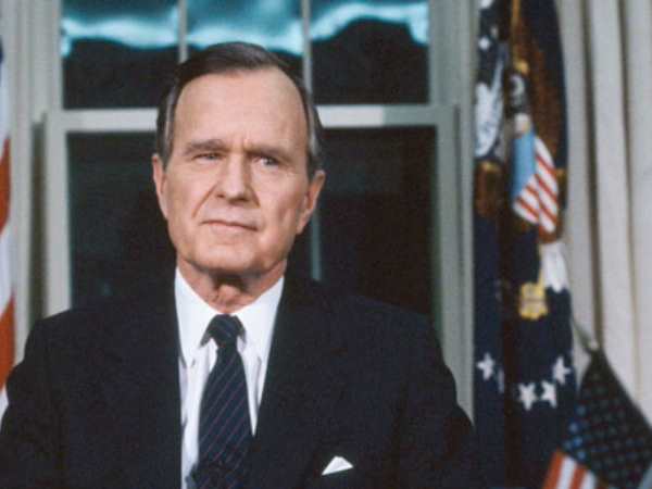 जब सीनियर जॉर्ज बुश राष्ट्रपति थे