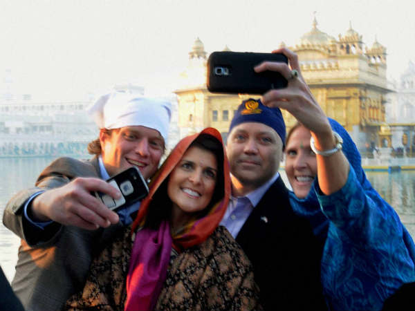 असली नाम है निमरत रंधावा असली नाम है निमरत रंधावा