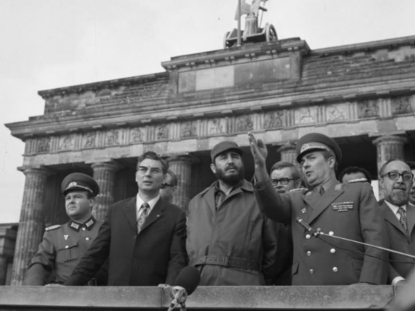 खुद गोली मारने का दिया निमंत्रण