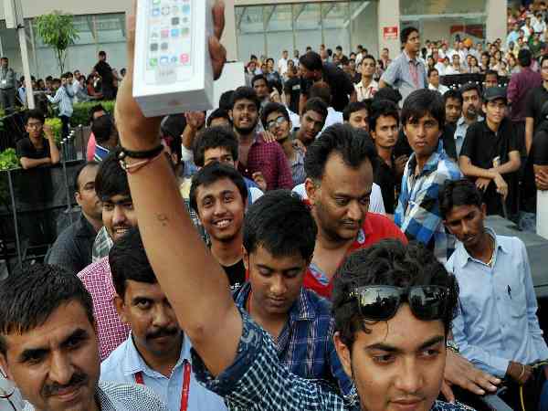 आईफोन, जैसा पहले था वैसा ही 2016 में रहा