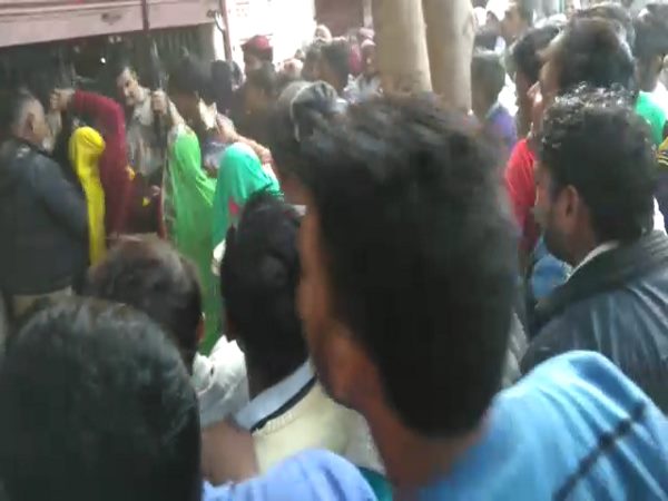 कांस्टबेल को किया सस्पेंड