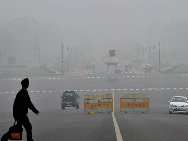 #DelhiFog 34 trains running late, 7 rescheduled as foggy weather affects train services. #DelhiFog 34 trains running late, 7 rescheduled as foggy weather affects train services.