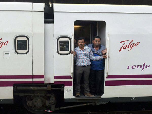 10. काउंटर टिकट को ऑनलाइन कैंसिल कराने की सुविधा