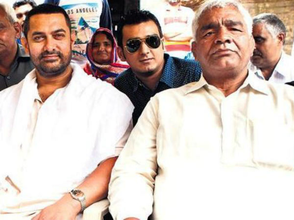 कौन है रेसलर महावीर फोगाट?