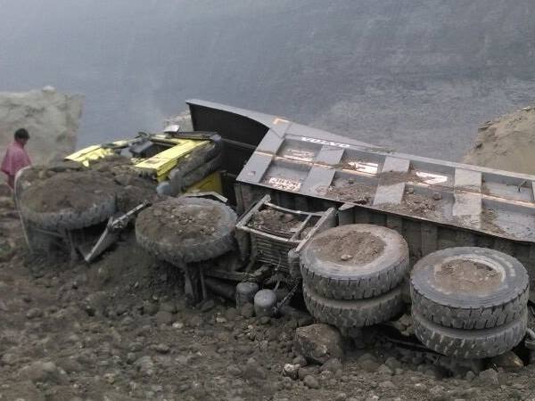 झारखंड में खदान धंसने से 9 की मौत, मुआवजे का ऐलान