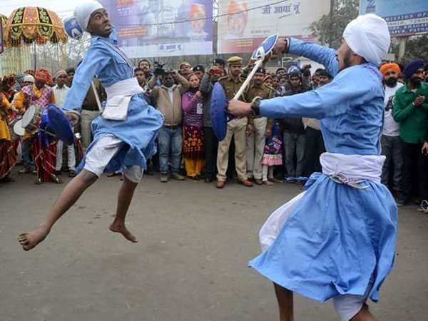पीएम टेकेंगे गुरुद्वारे में मत्था
