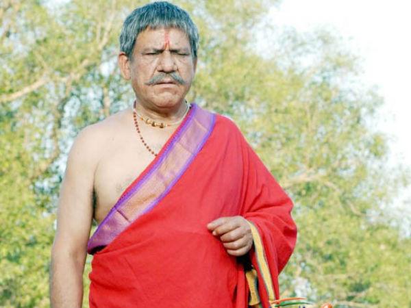  फिल्म 'घासीराम कोतवाल' 