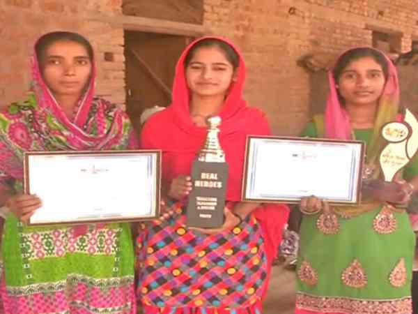 पढ़ाना शुरू किया तो गांव में हुआ विरोध