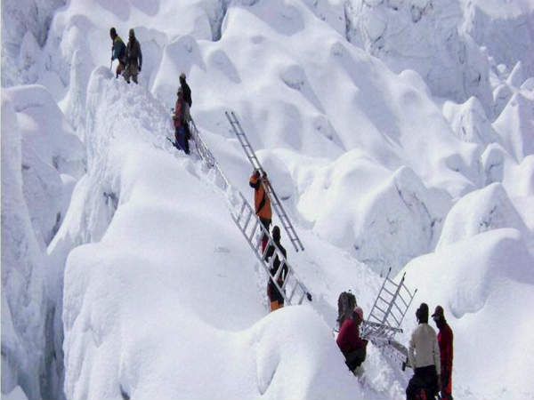 सियाचिन और कारगिल में जवान सियाचिन और कारगिल में जवान