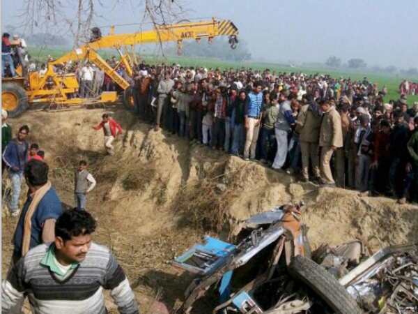 बर्थडे की खुशी में प्रेरणा ने बांटी थी टॉफियां