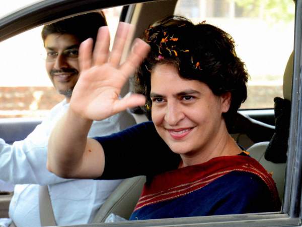 क्या ये प्रियंका की औपचारिक एंट्री है?